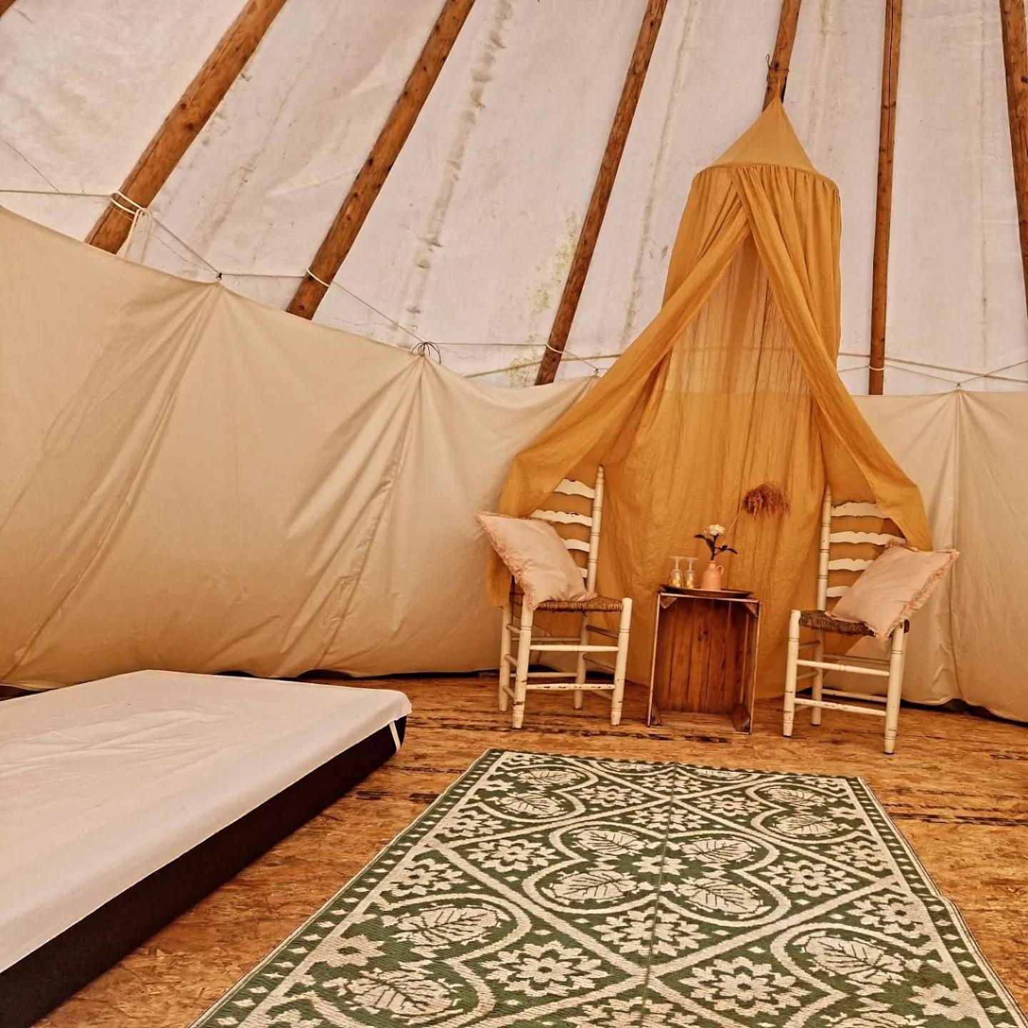 Campsite Tipi Luna Kropswolde